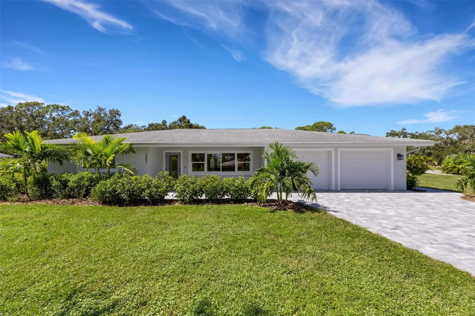 3857 MALEC CIR
