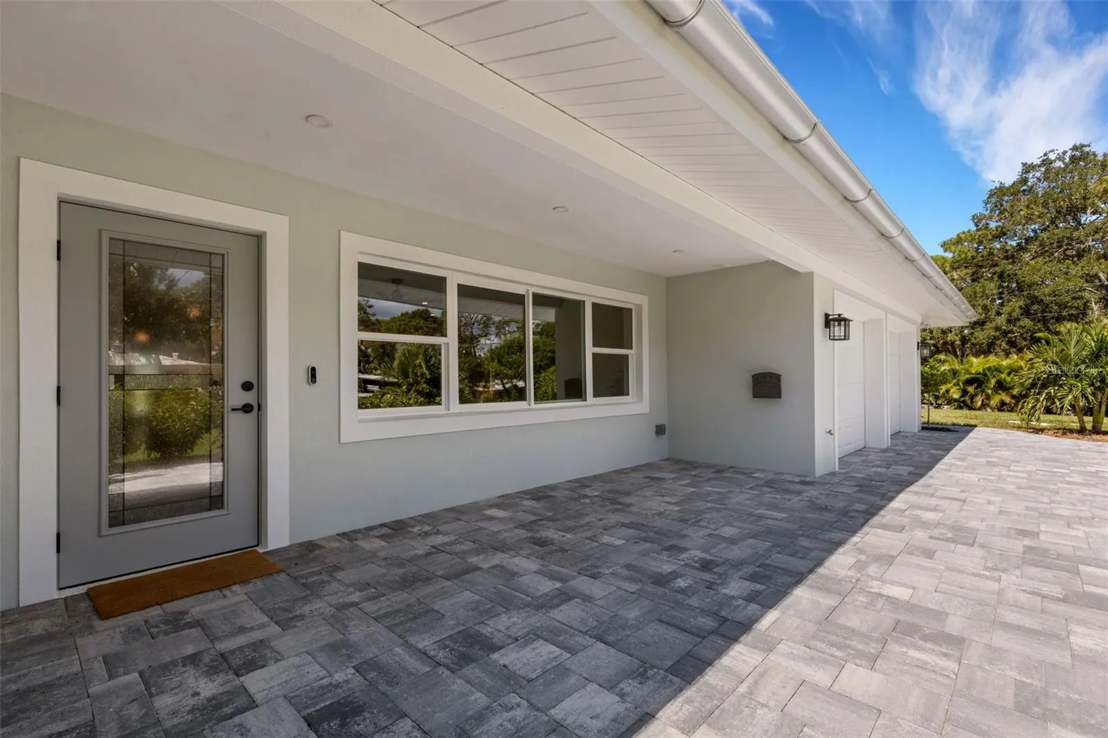 3857 MALEC CIR