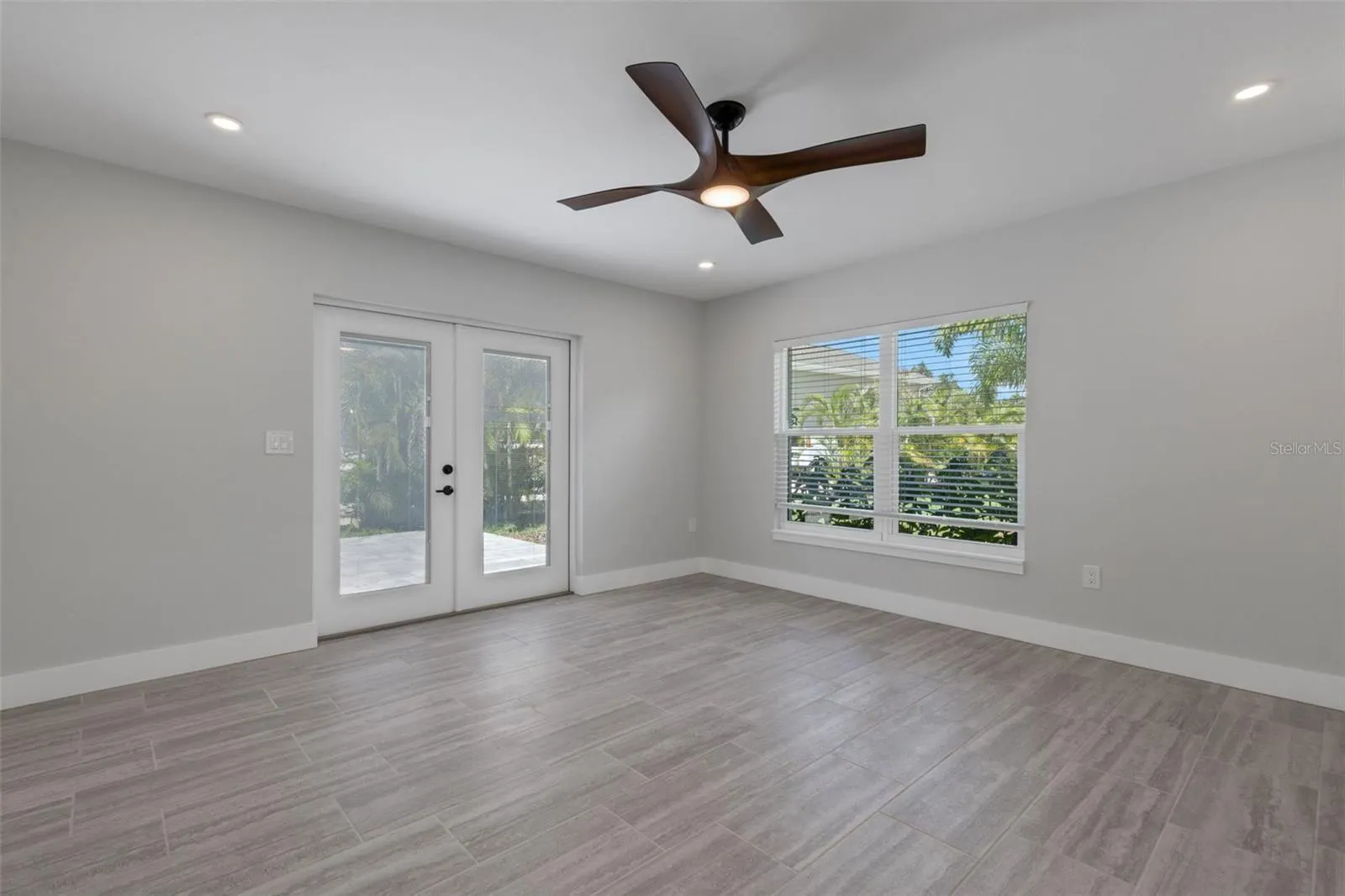 3857 MALEC CIR