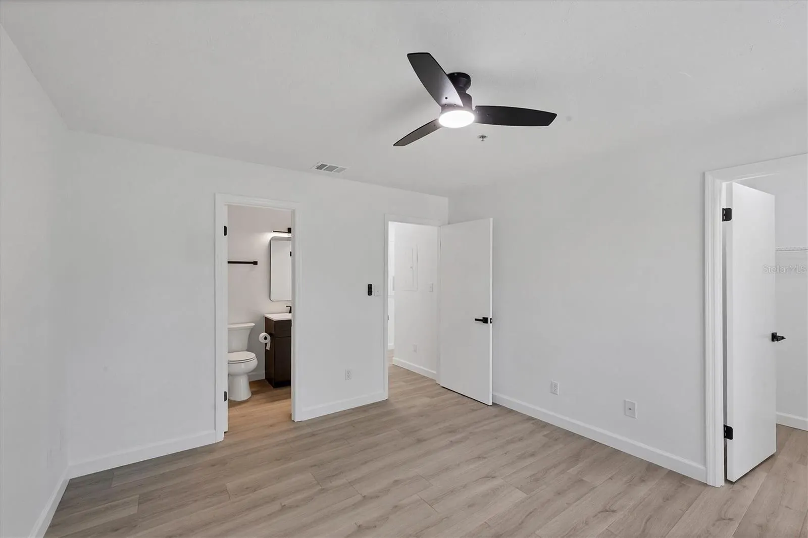 4008 CROCKERS LAKE BLVD #11, #11