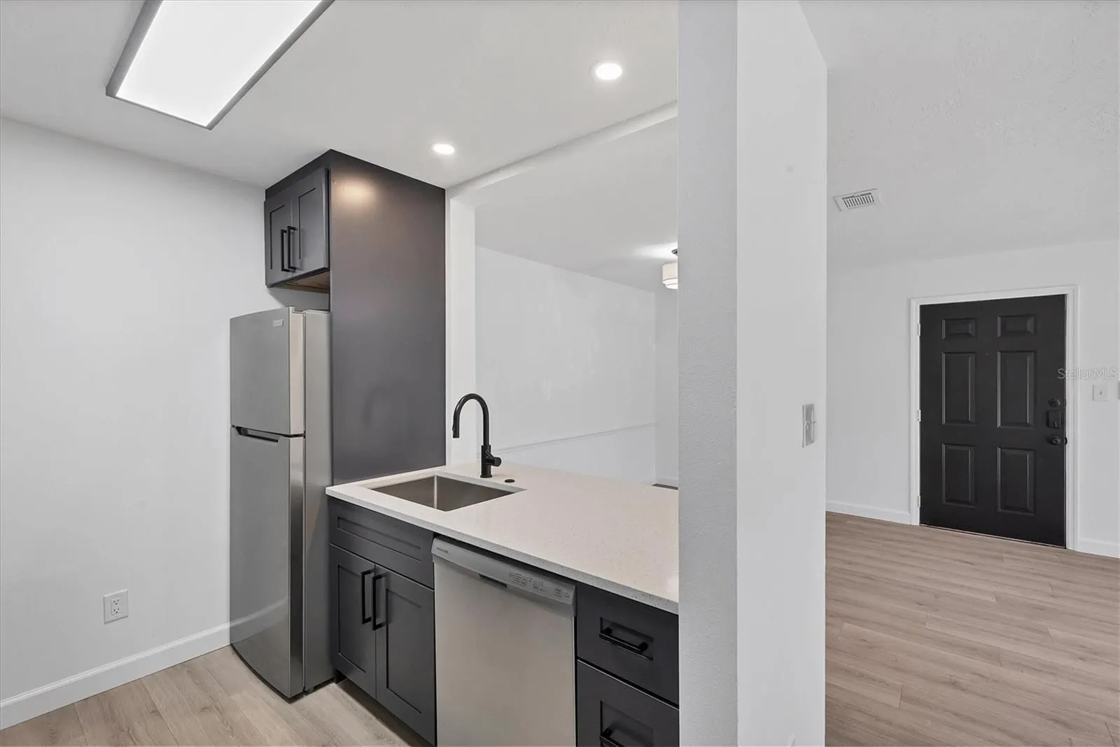 4008 CROCKERS LAKE BLVD #11, #11