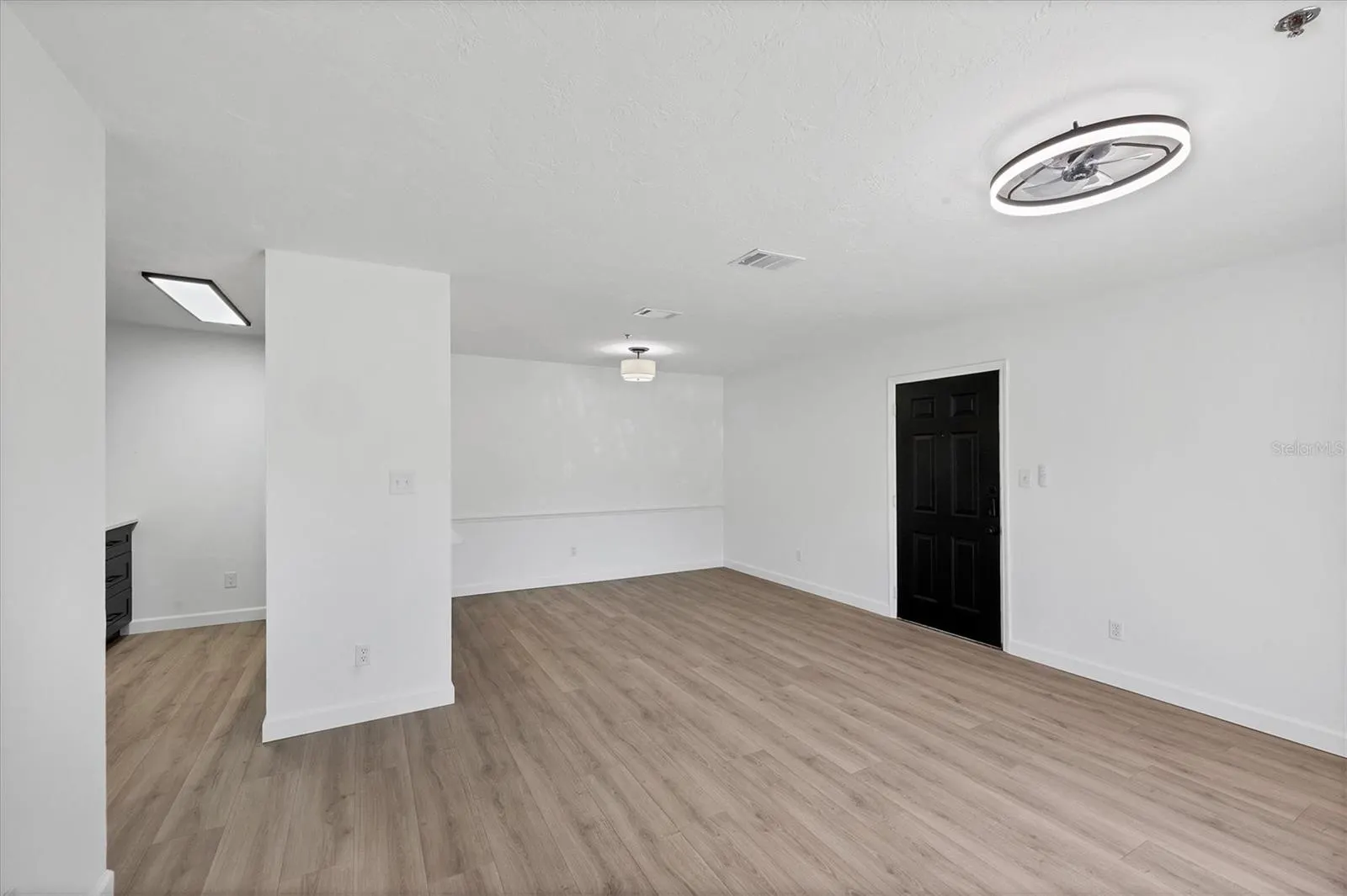 4008 CROCKERS LAKE BLVD #11, #11