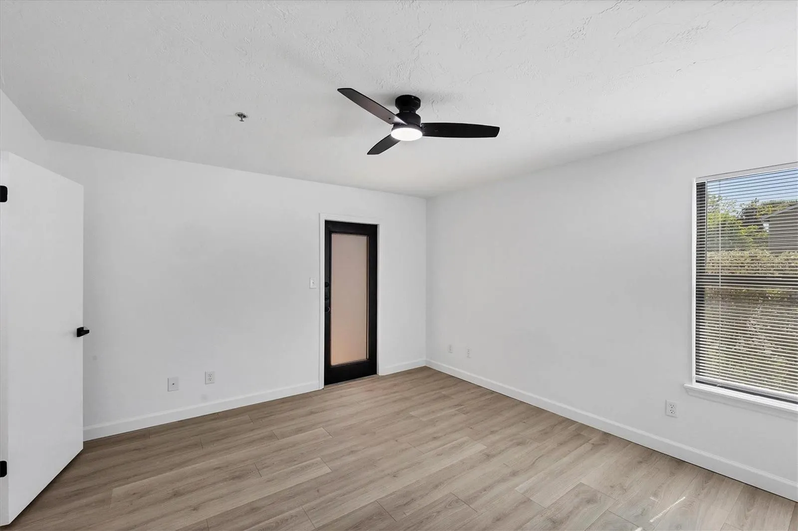 4008 CROCKERS LAKE BLVD #11, #11