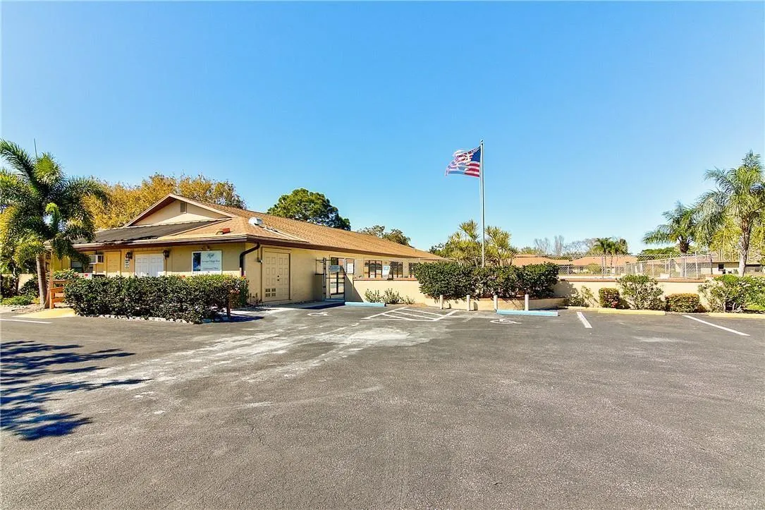 4210 66TH STREET CIR W