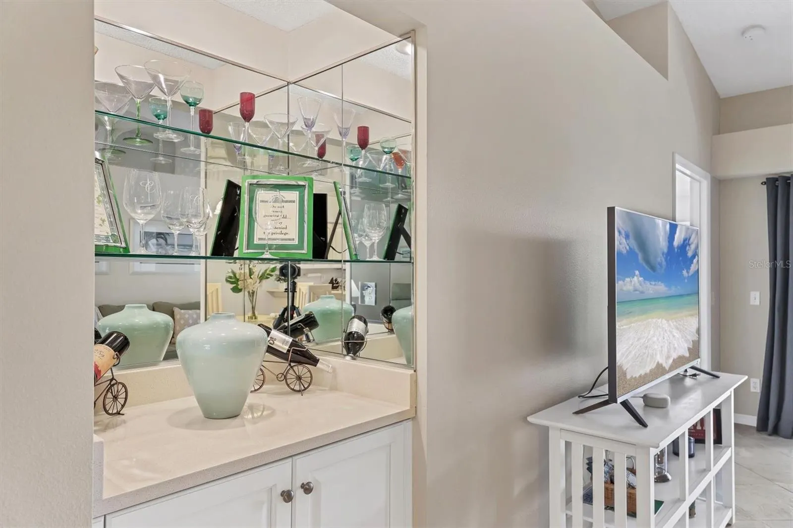 8941 VERANDA WAY #523, #523