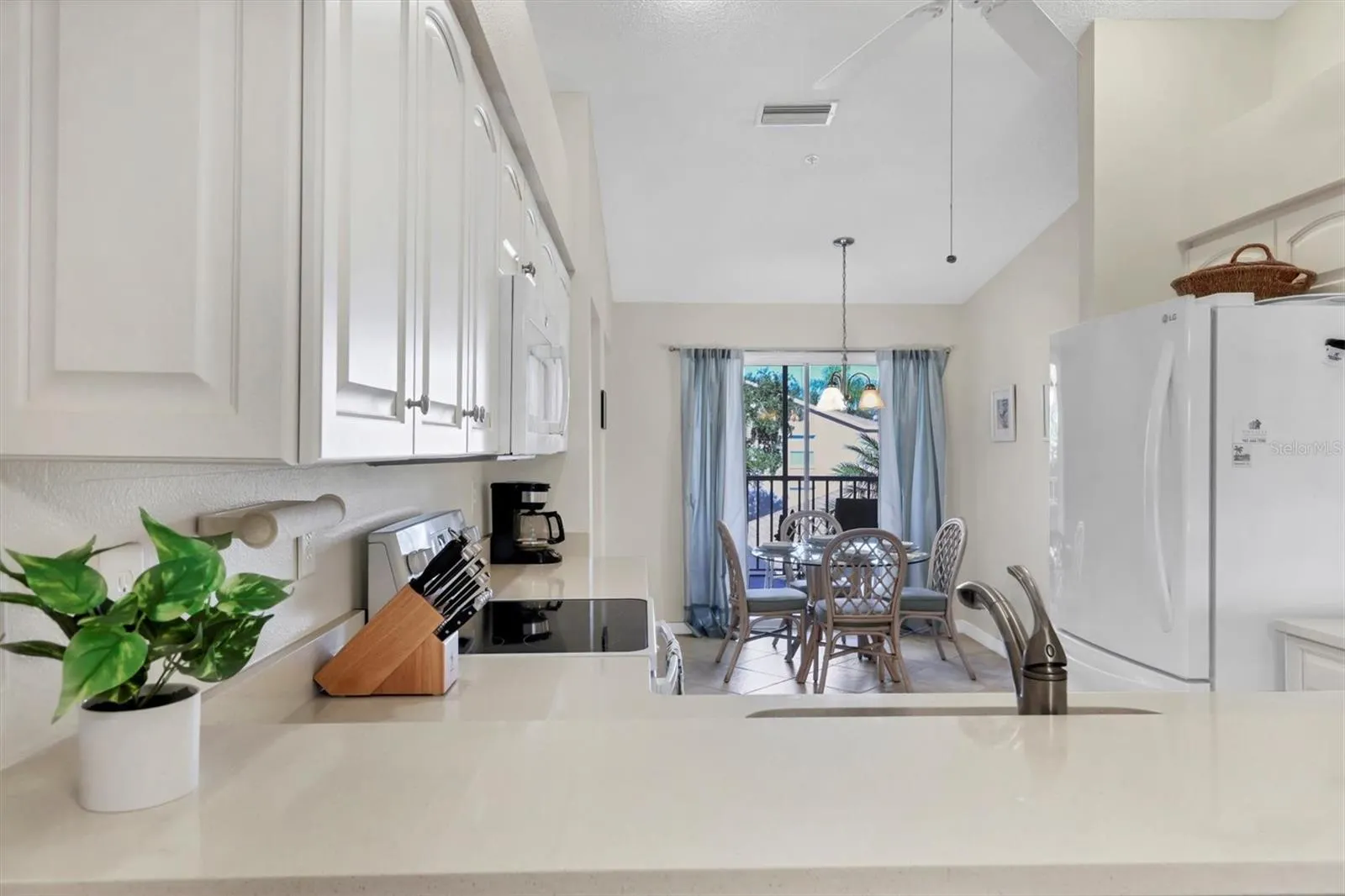 8941 VERANDA WAY #523, #523