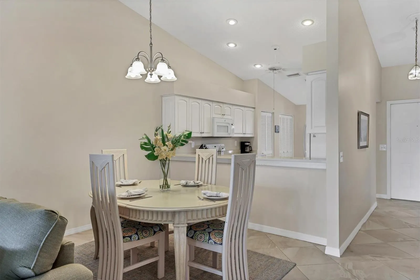 8941 VERANDA WAY #523, #523