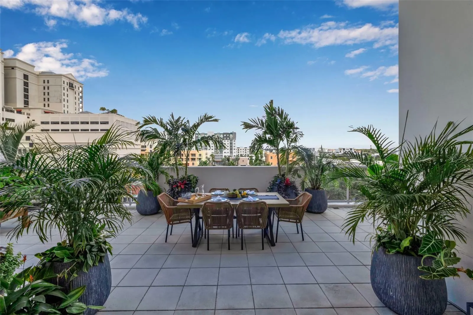 111 S PINEAPPLE AVE #519, #519