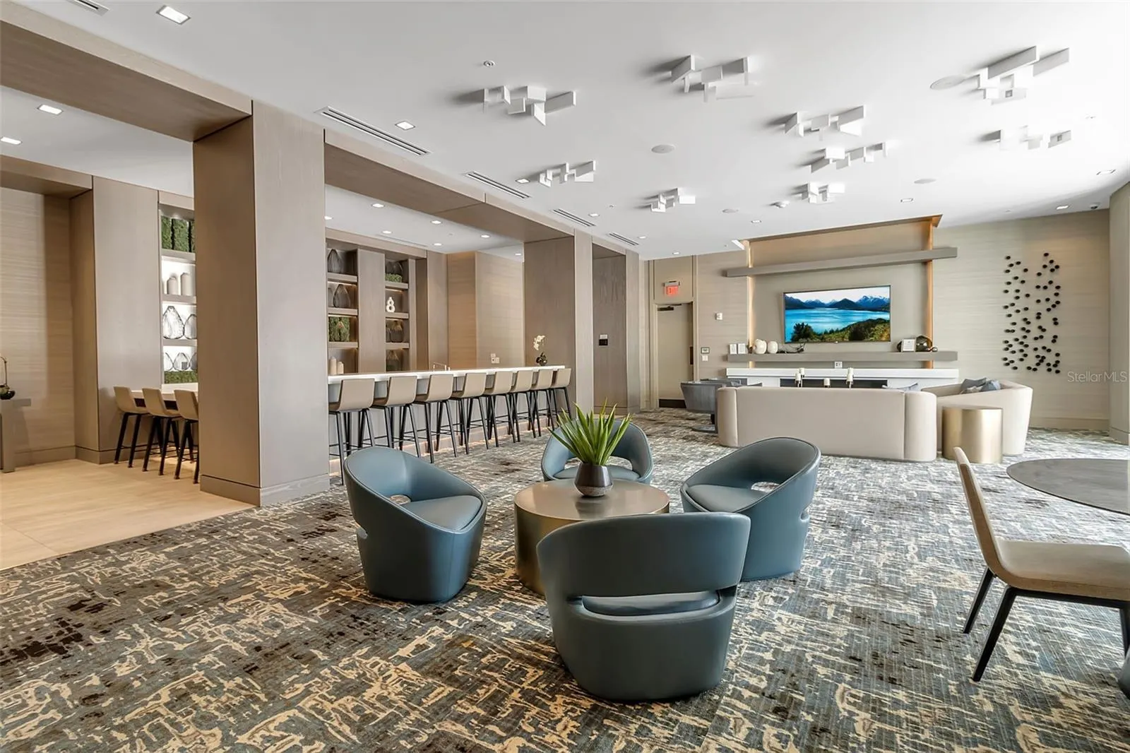 111 S PINEAPPLE AVE #519, #519
