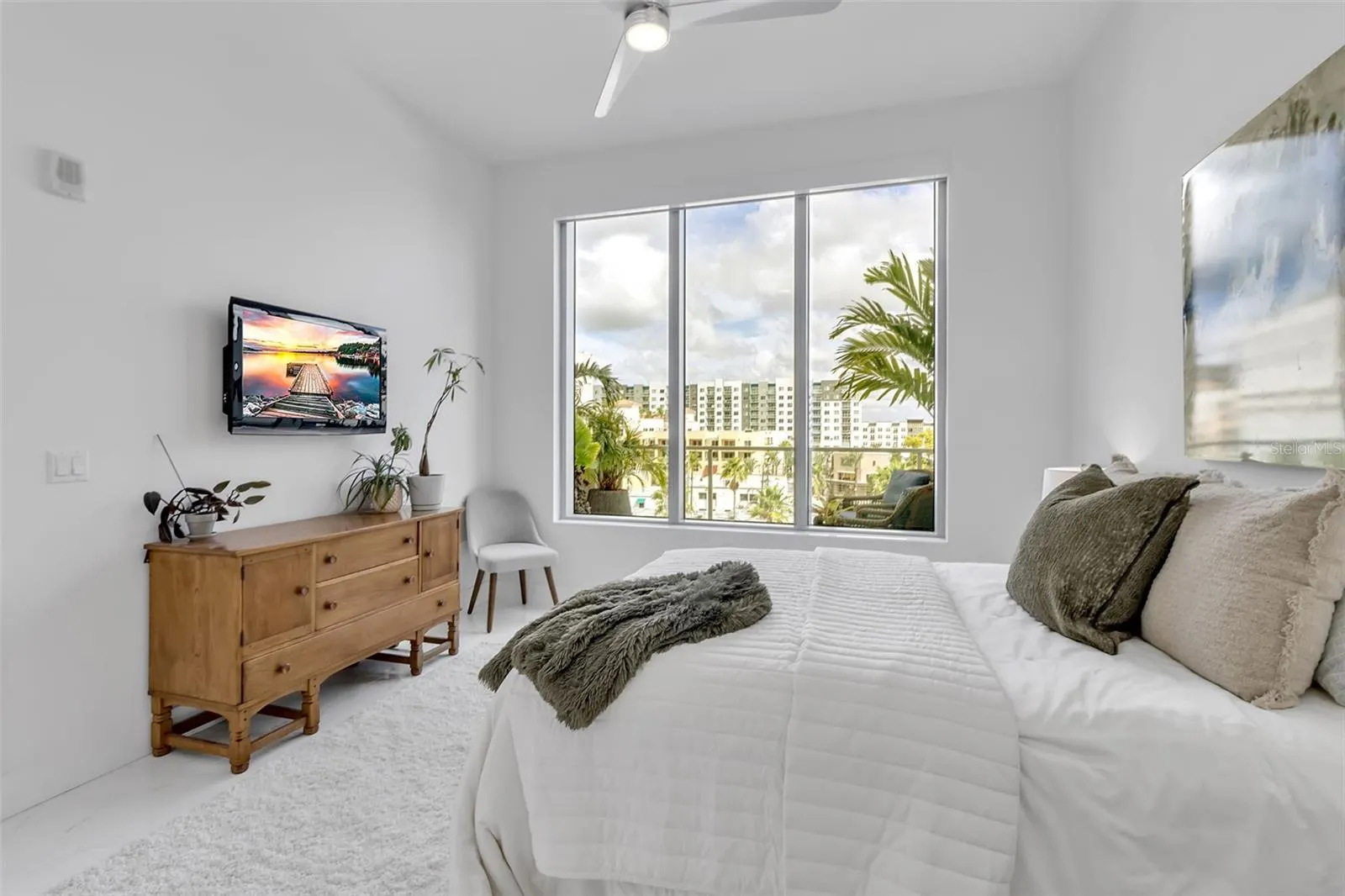 111 S PINEAPPLE AVE #519, #519