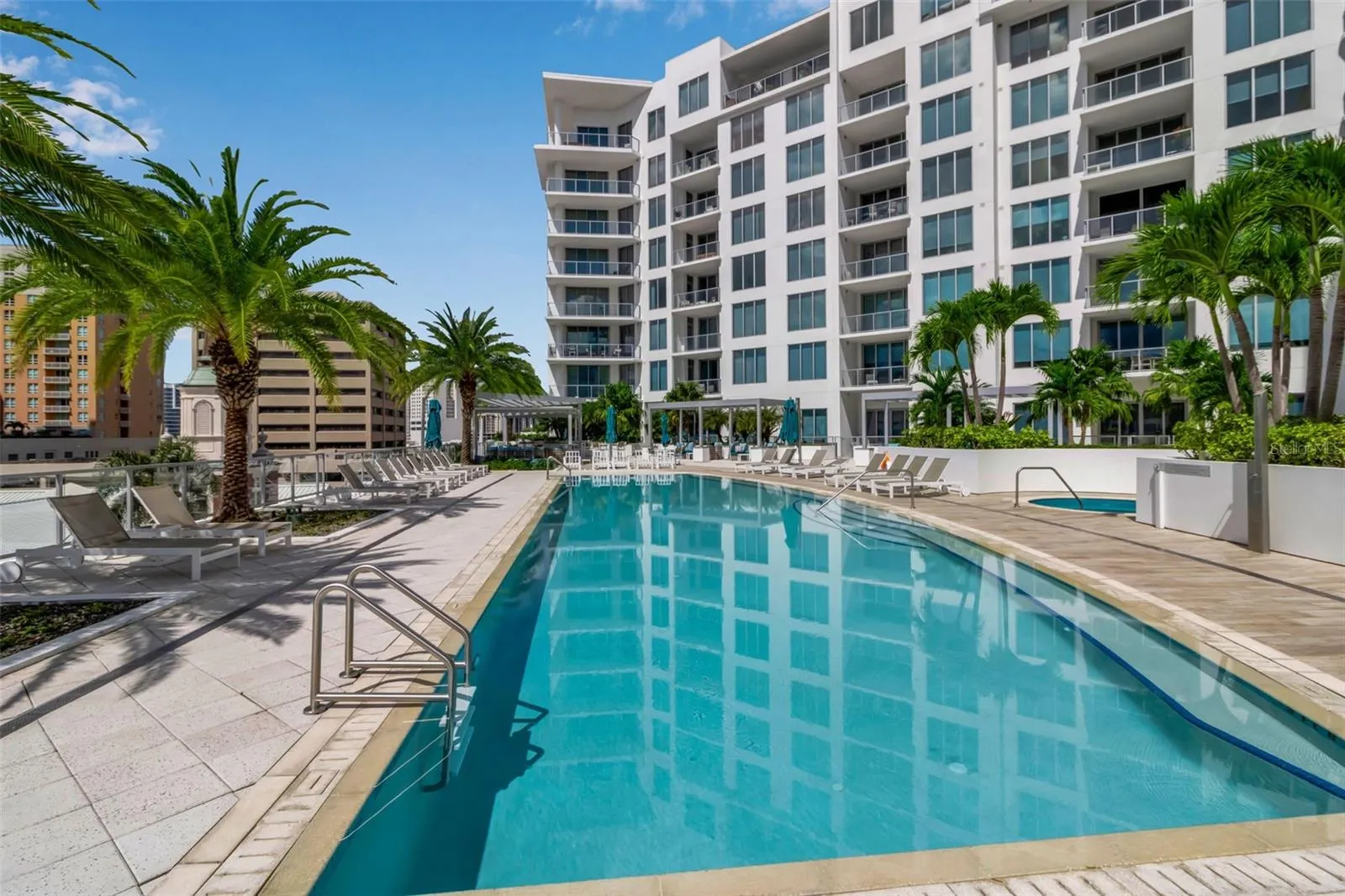 111 S PINEAPPLE AVE #519, #519