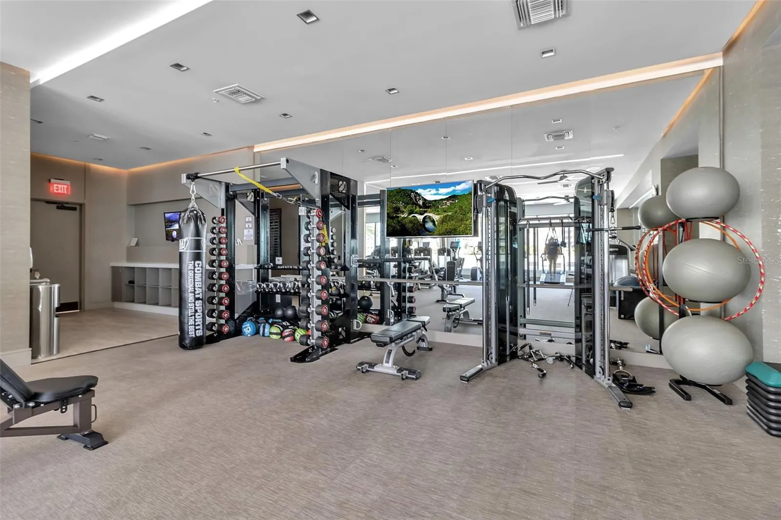 111 S PINEAPPLE AVE #519, #519