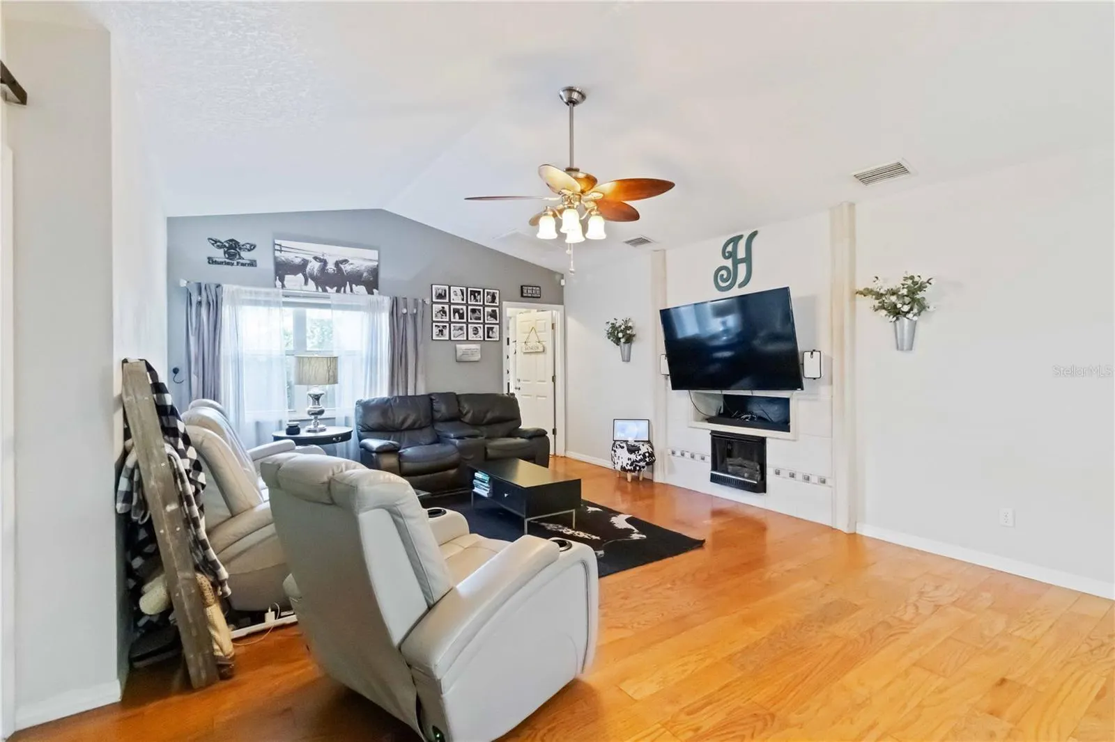 4913 37TH STREET EAST