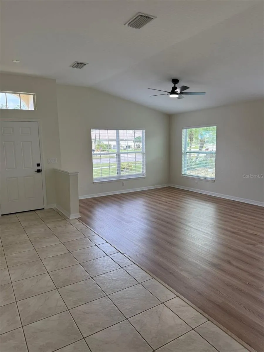 1651 SCARLETT AVE