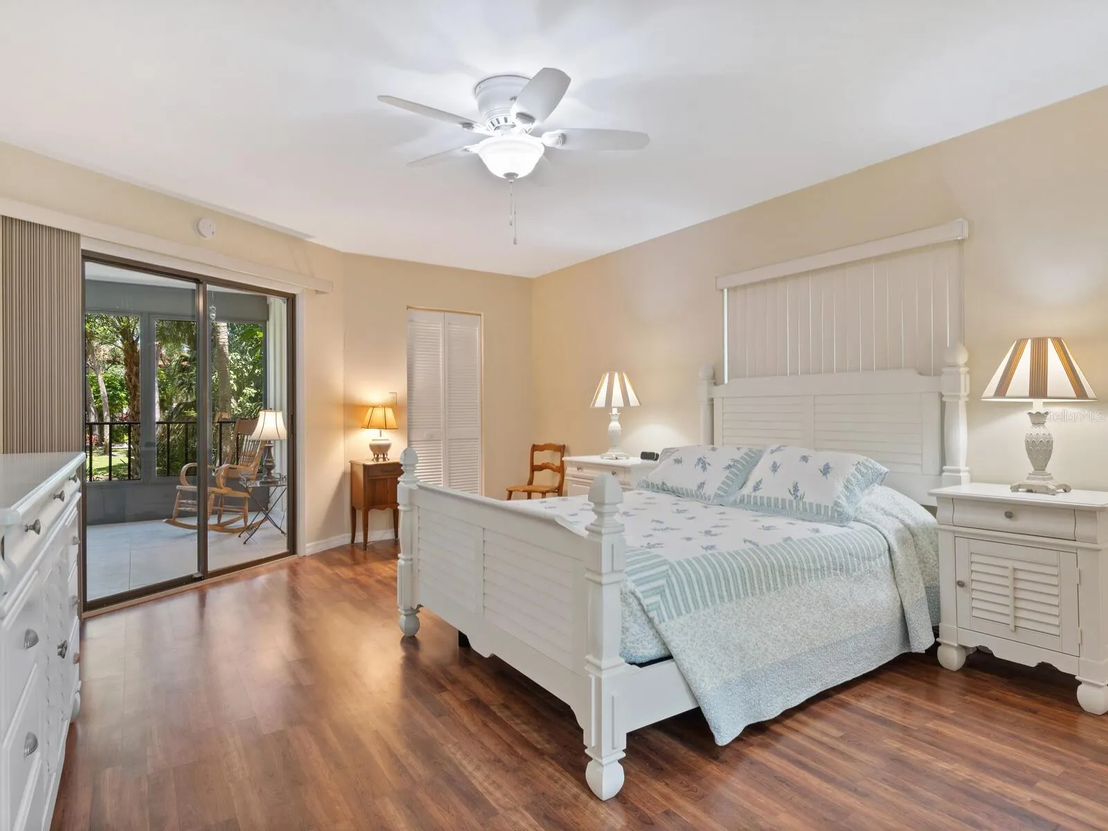 3902 MOURNING DOVE DR #235, #235