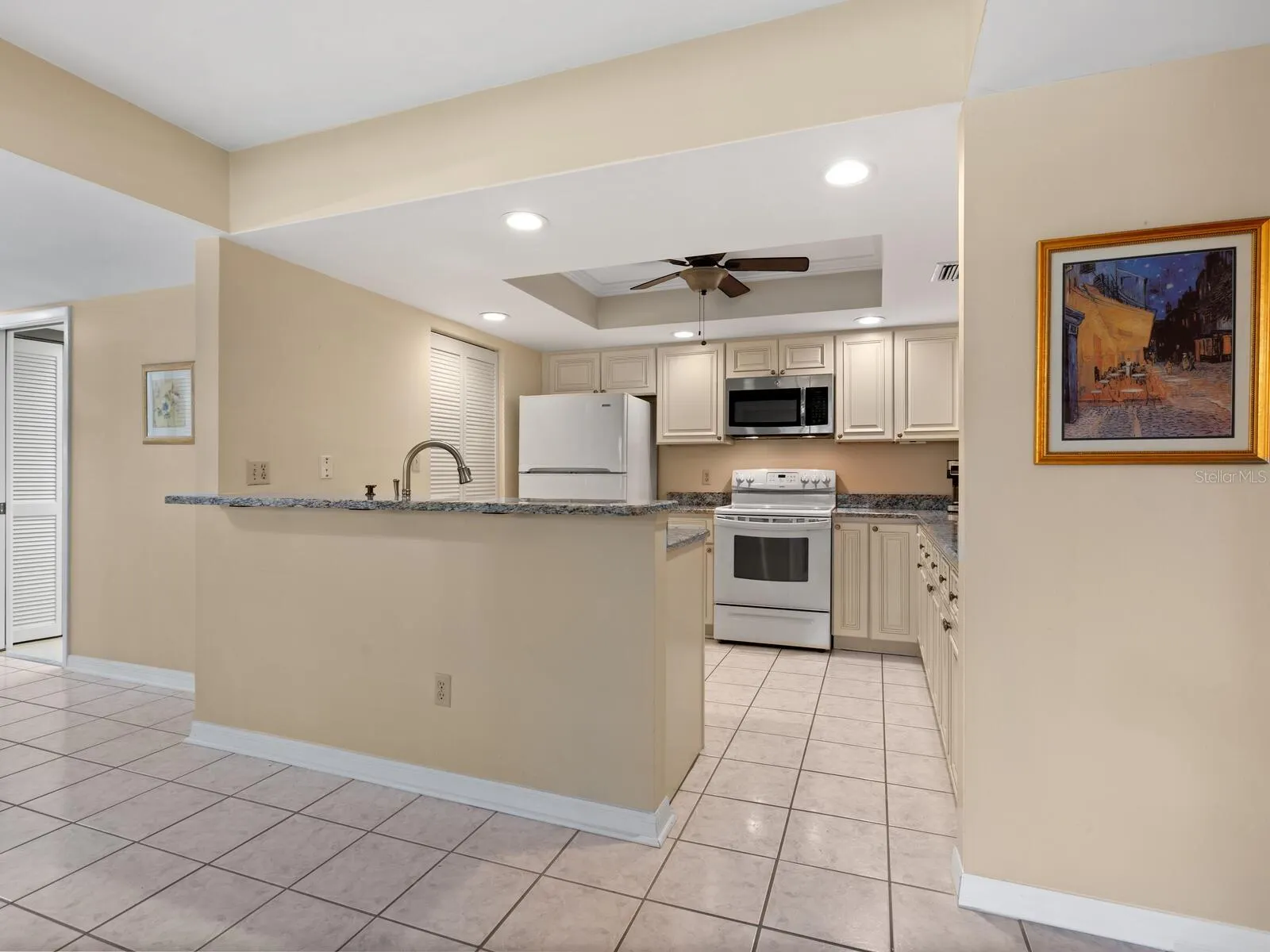 3902 MOURNING DOVE DR #235, #235