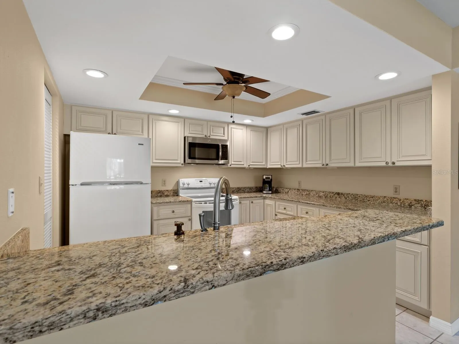 3902 MOURNING DOVE DR #235, #235