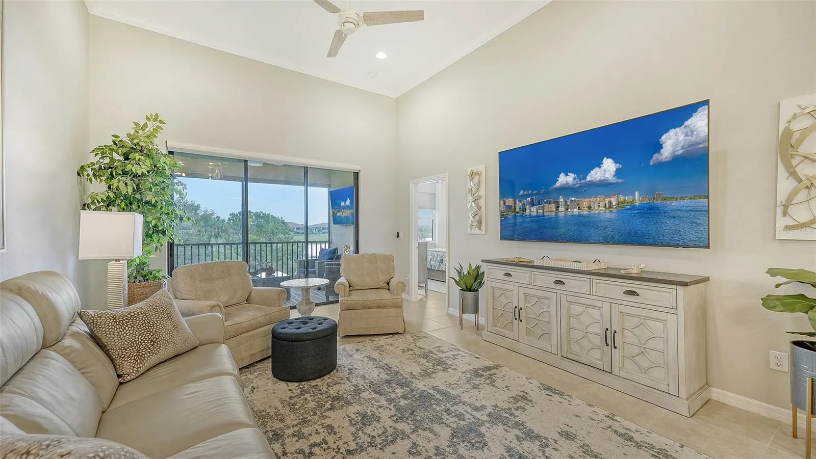 13837 MESSINA LOOP #202, #202