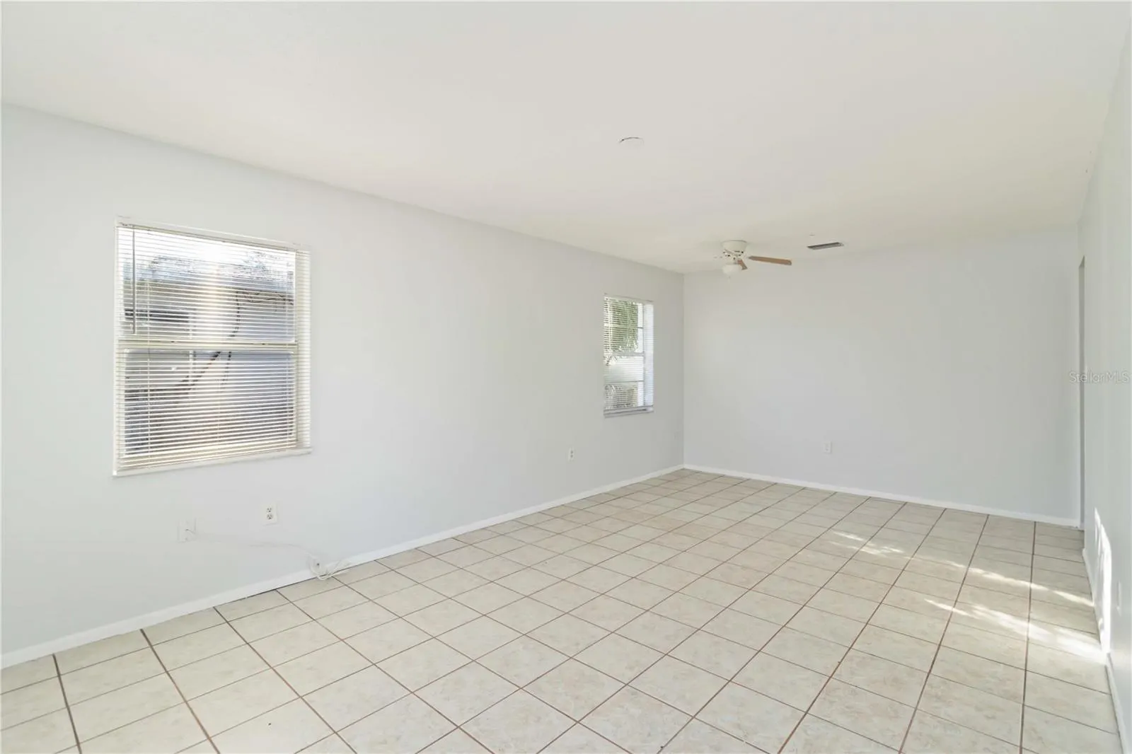 2216 FLAMINGO BLVD