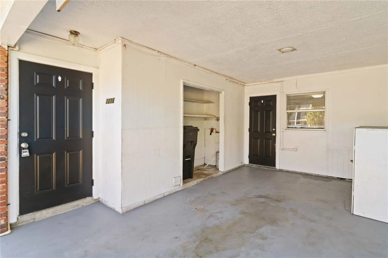 2216 FLAMINGO BLVD