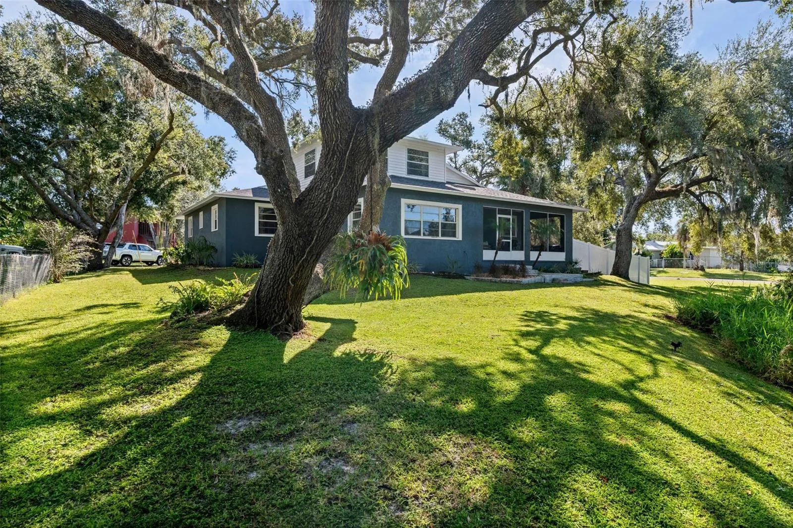 6734 QUONSET RD