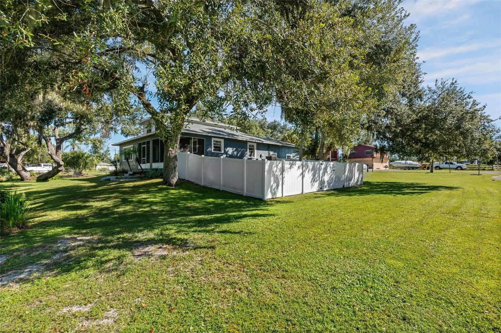 6734 QUONSET RD