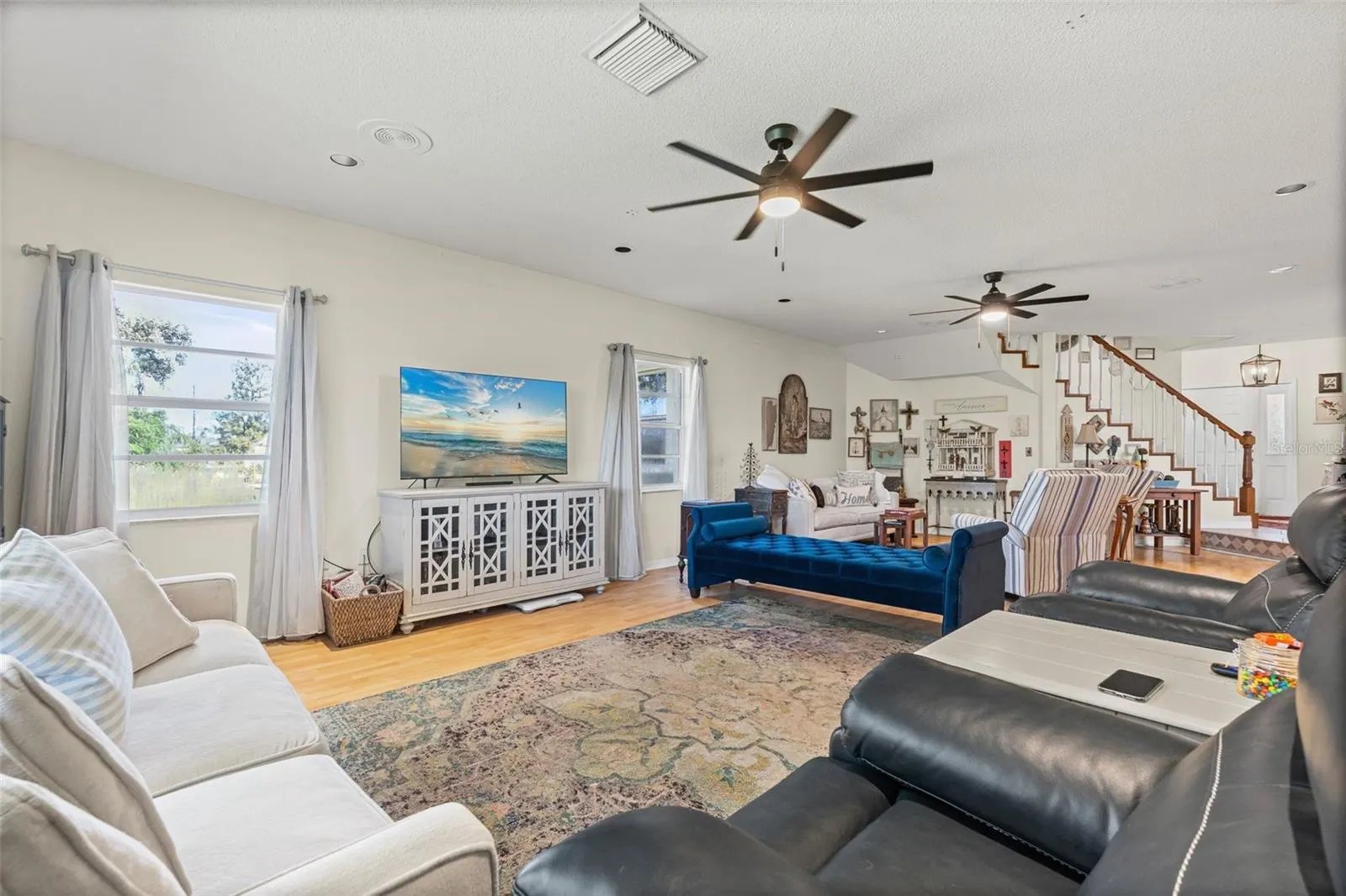 6734 QUONSET RD