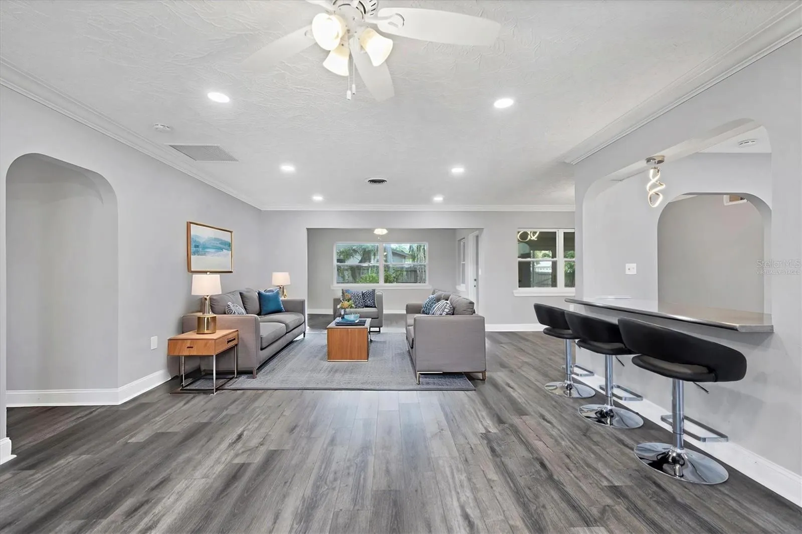 2912 PINECREST WAY