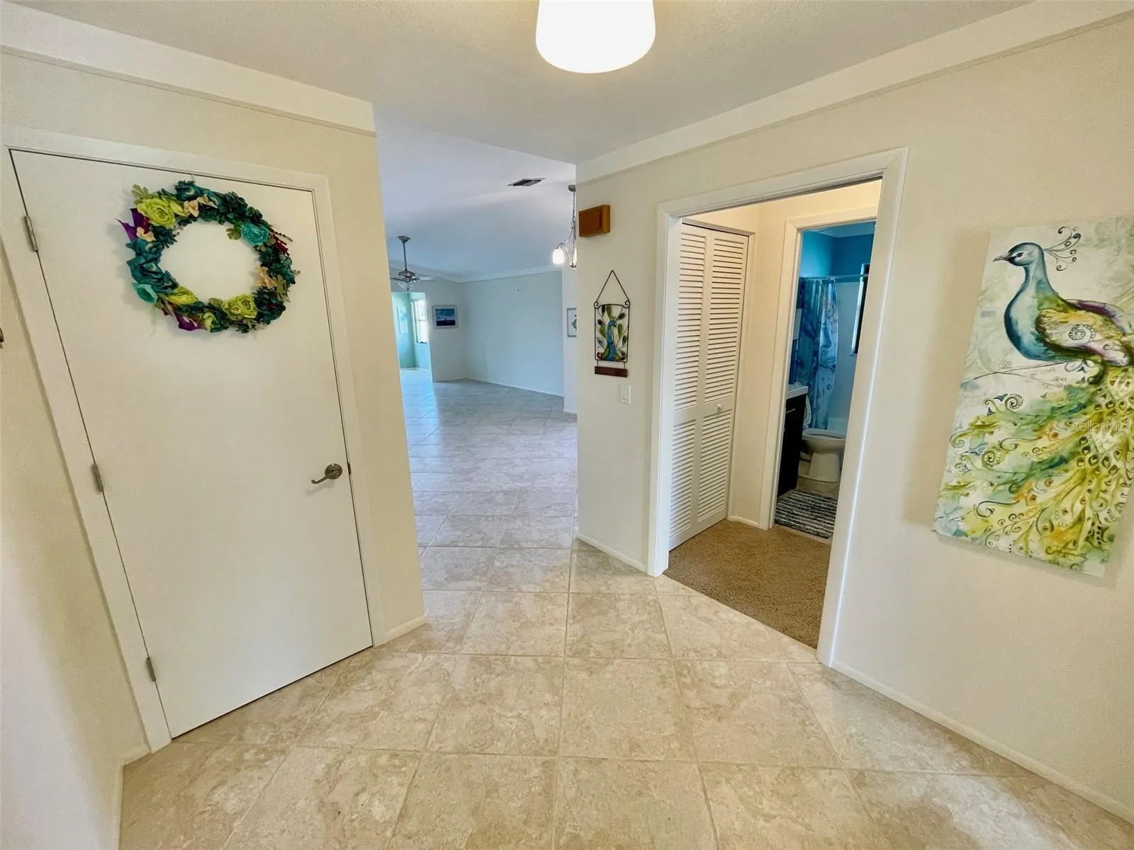 126 SANDSTONE CIR