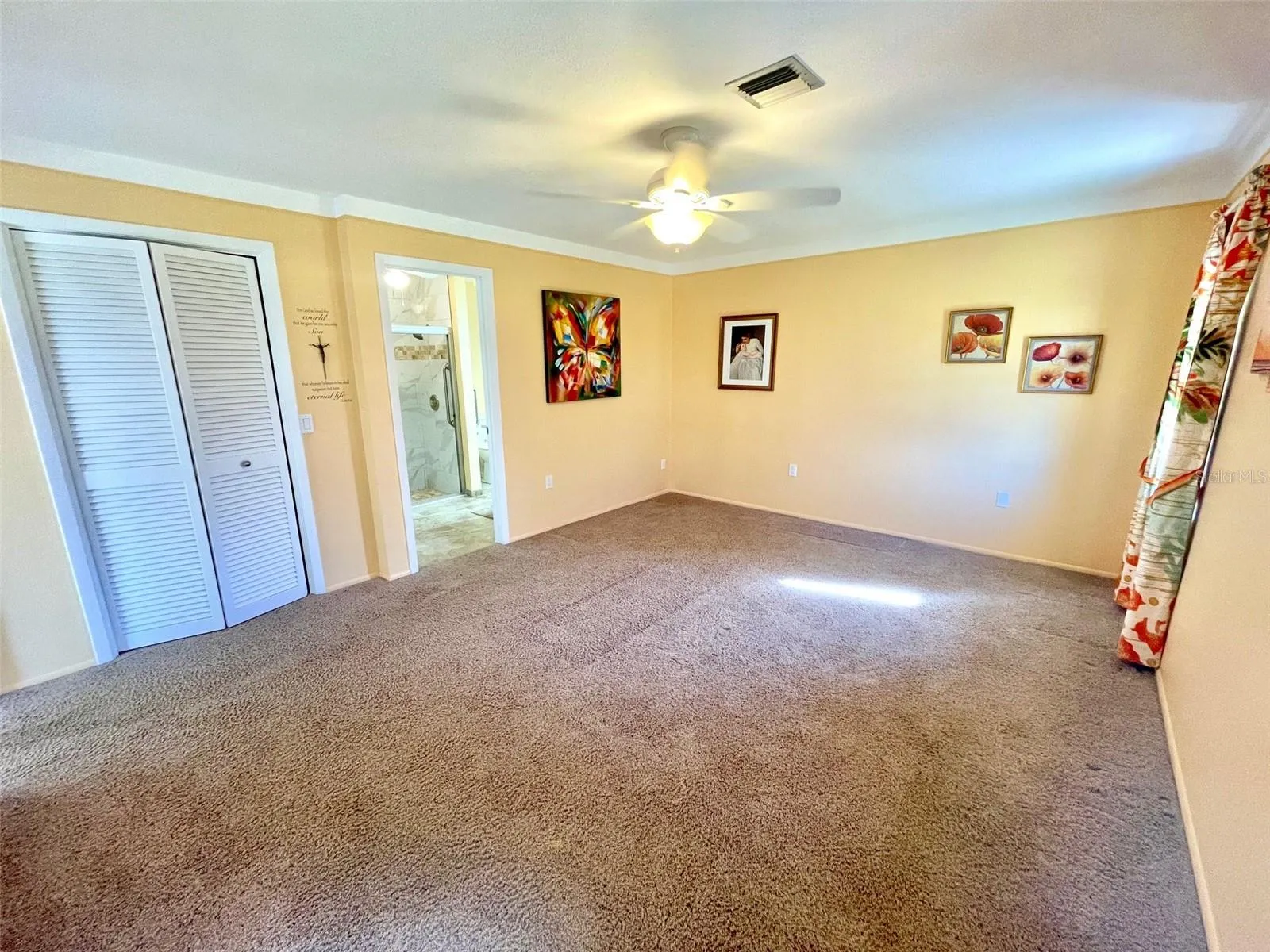 126 SANDSTONE CIR