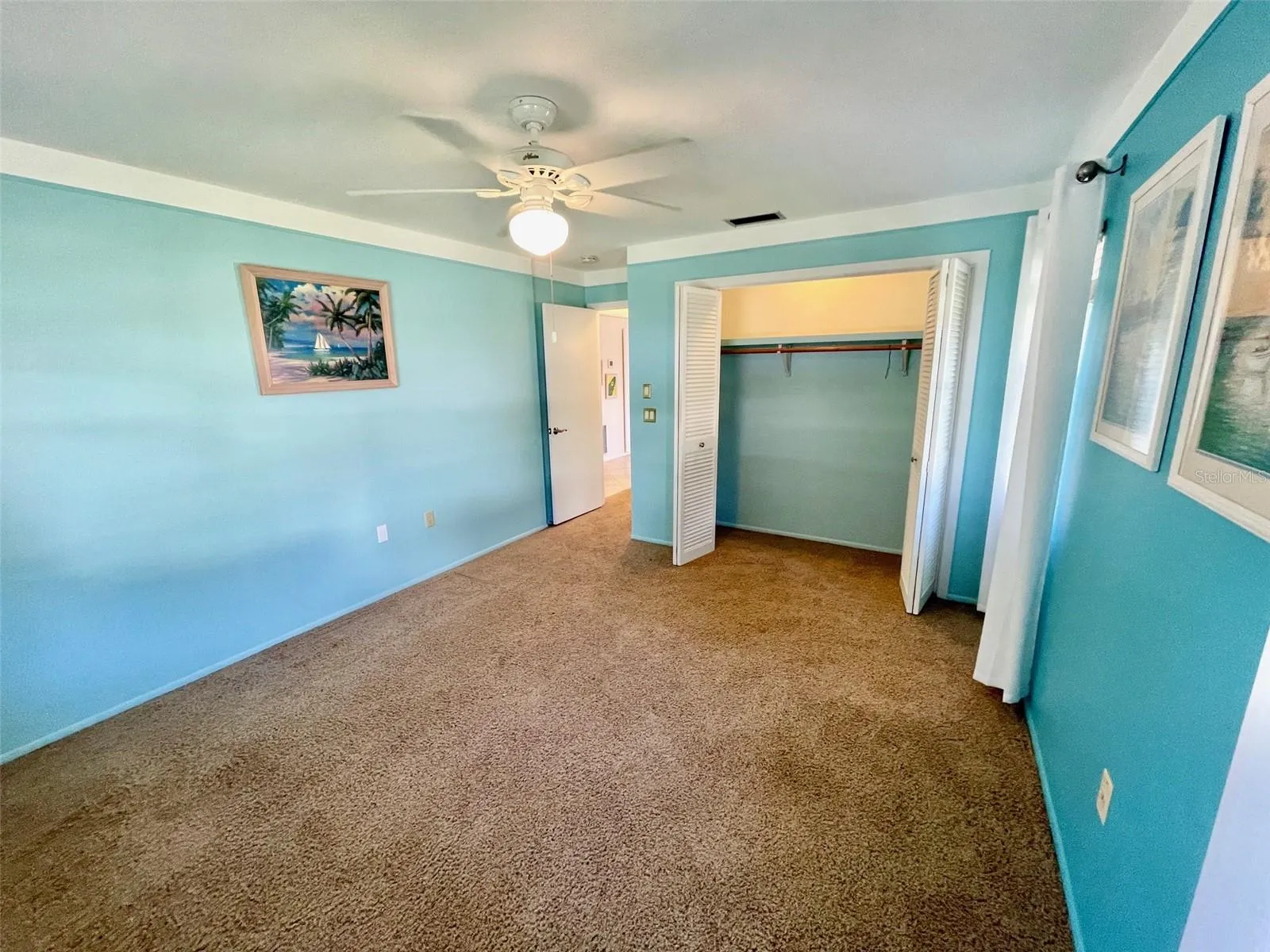 126 SANDSTONE CIR