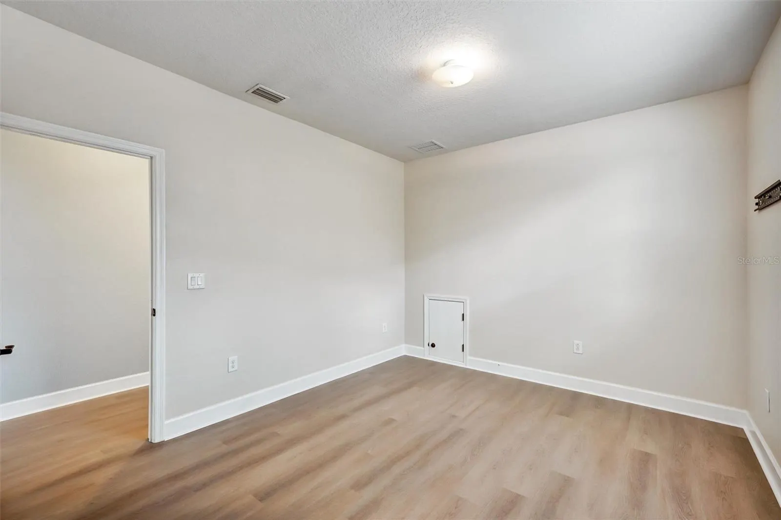 4628 GARDEN ARBOR WAY