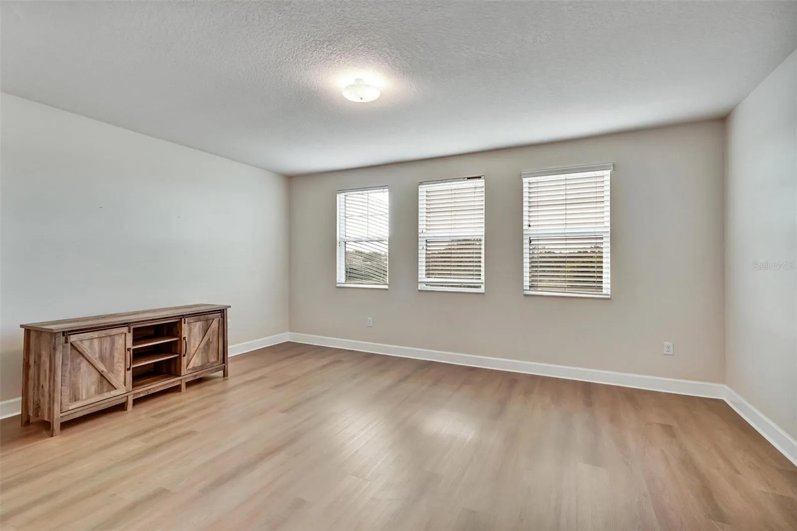 4628 GARDEN ARBOR WAY