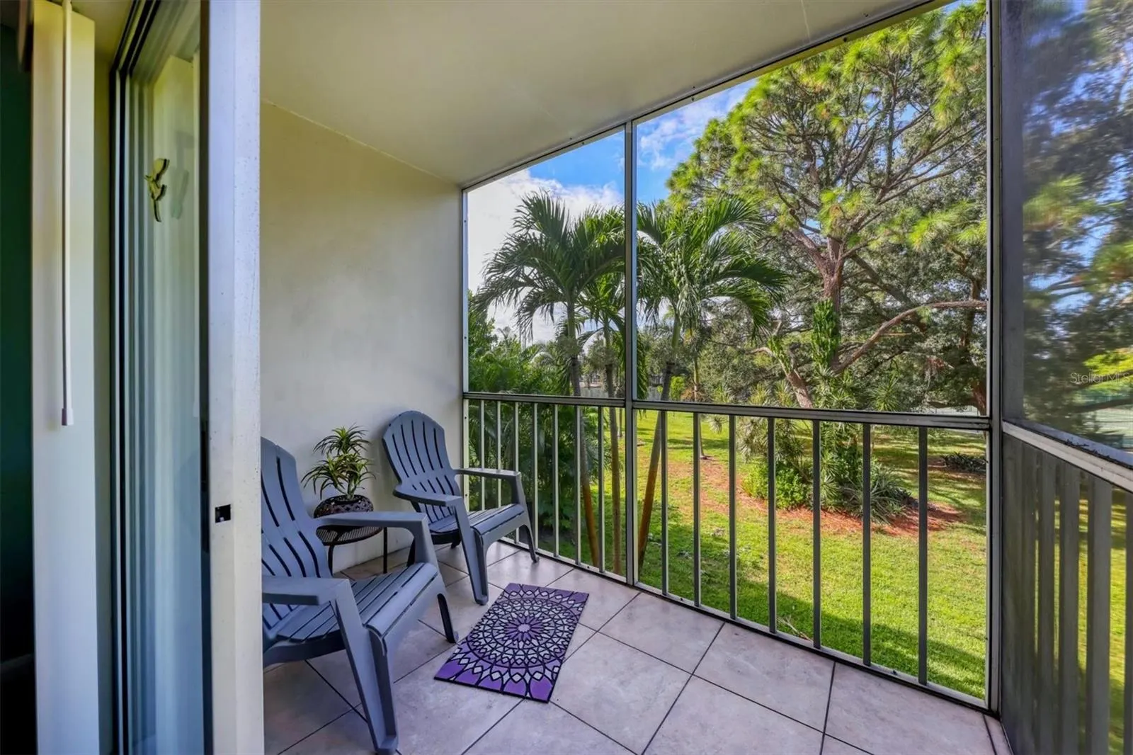 4440 IRONWOOD CIR #207D, #207D