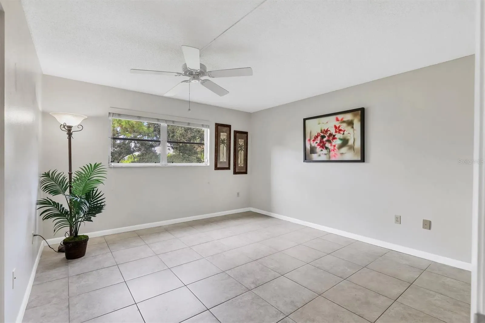 4440 IRONWOOD CIR #207D, #207D