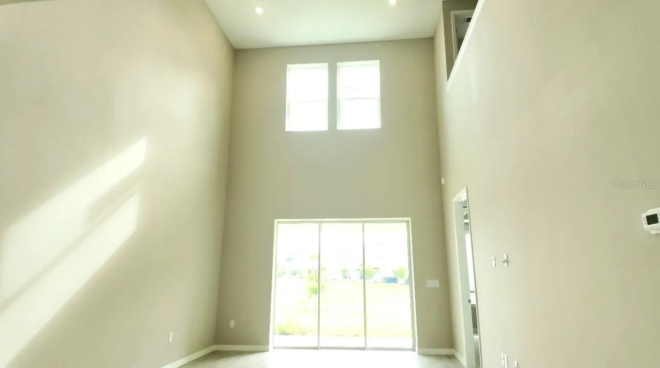 15082 SHADY PALMS LN