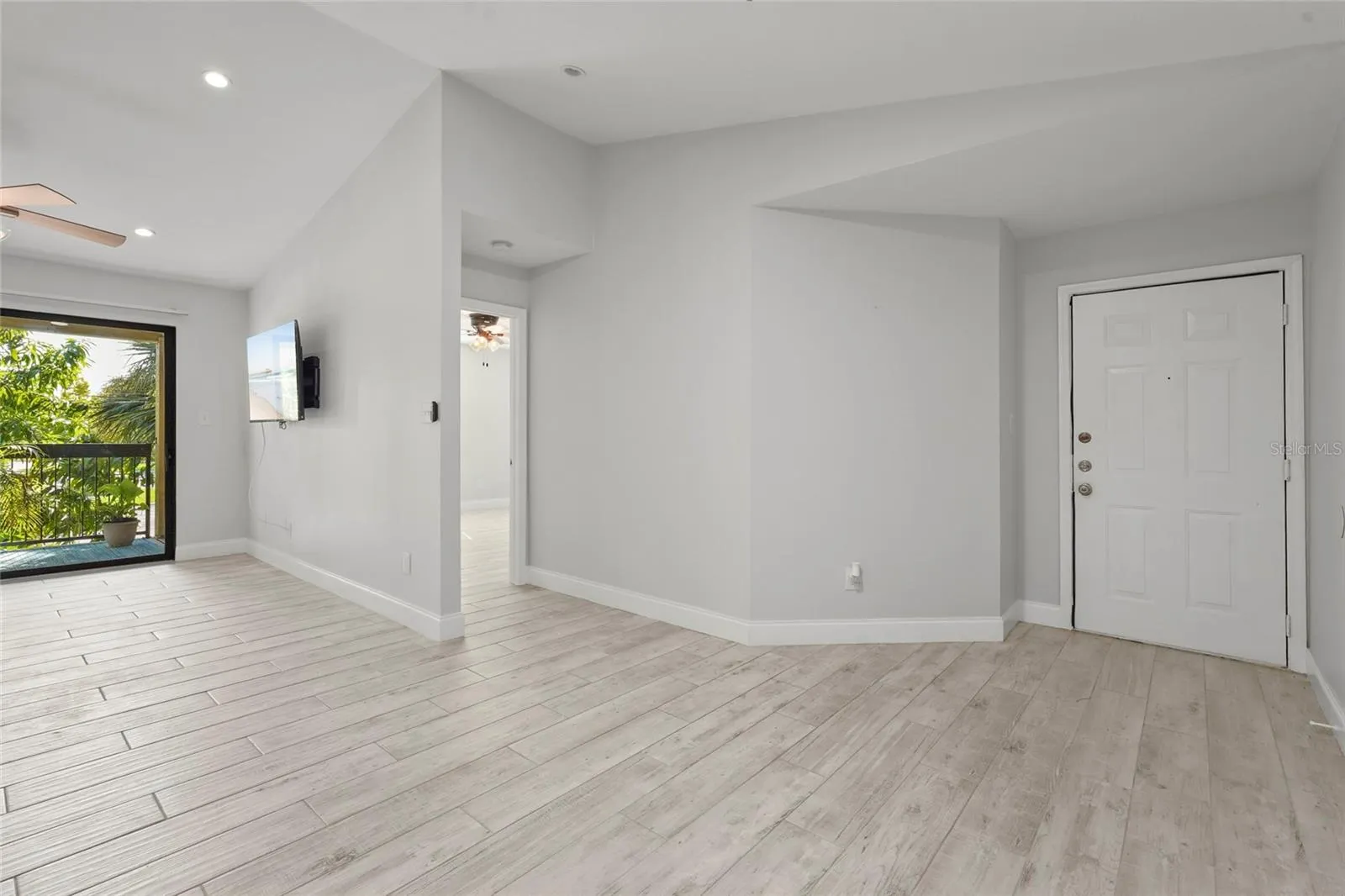 4045 CROCKERS LAKE BLVD #23, #23