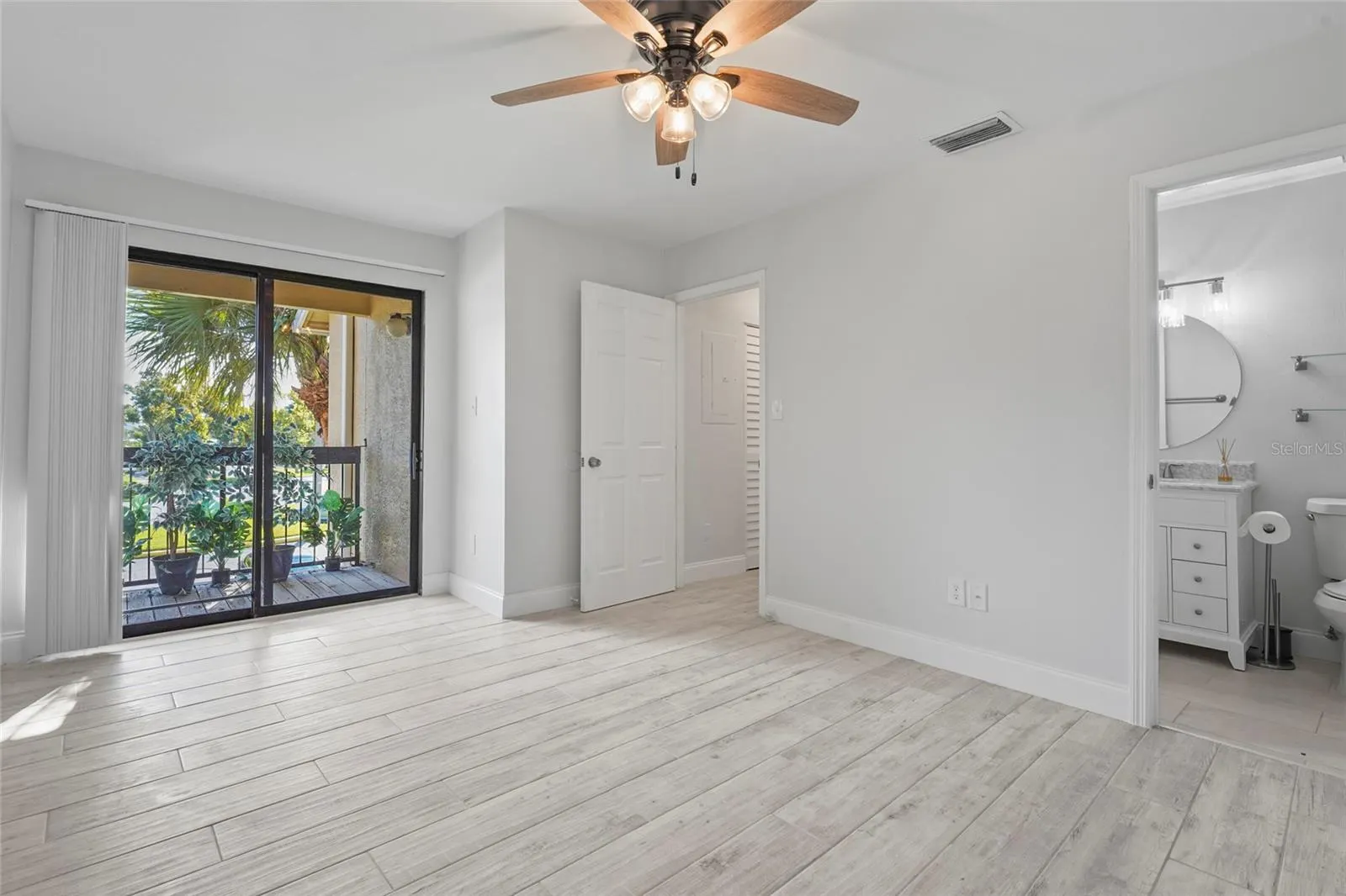 4045 CROCKERS LAKE BLVD #23, #23