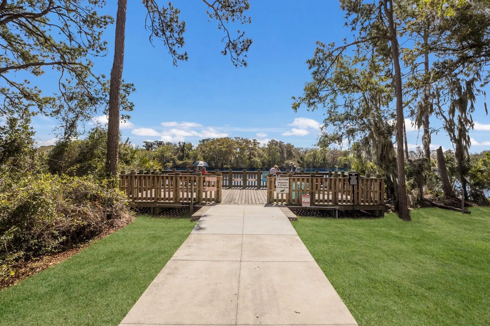 5508 GARDENS DR