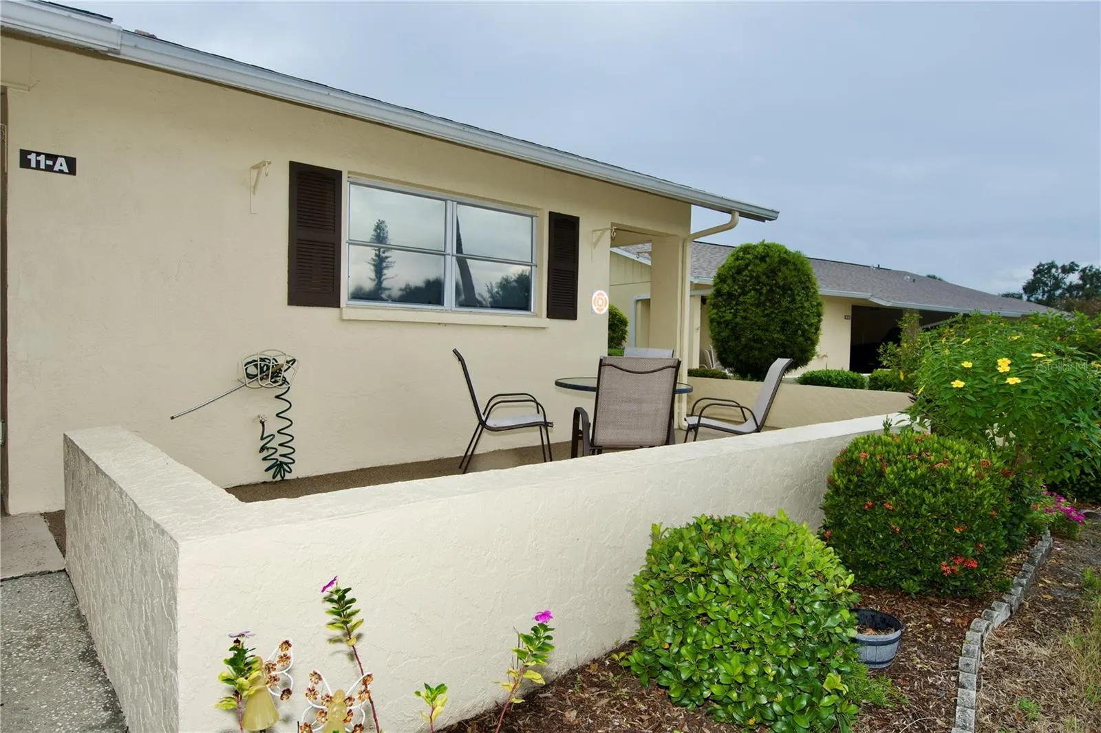 390 301 BLVD W #11A, #11A