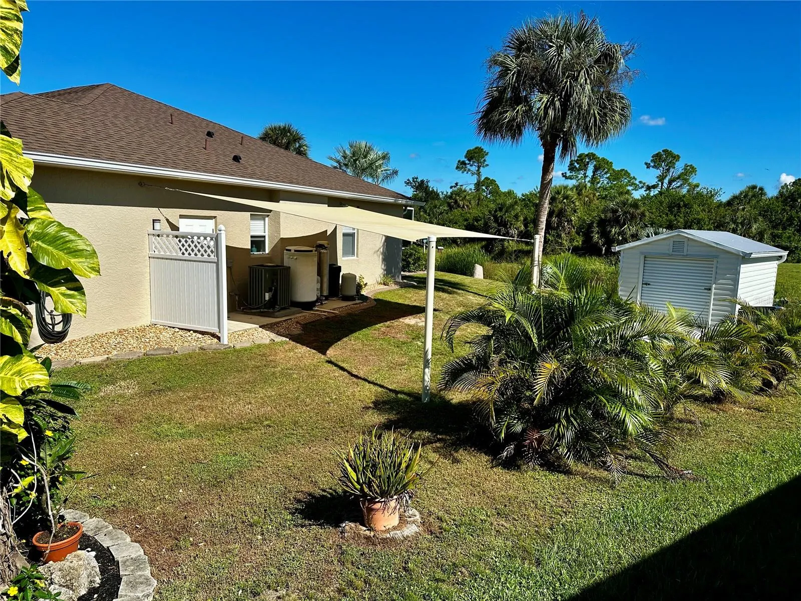 2796 COVER LN