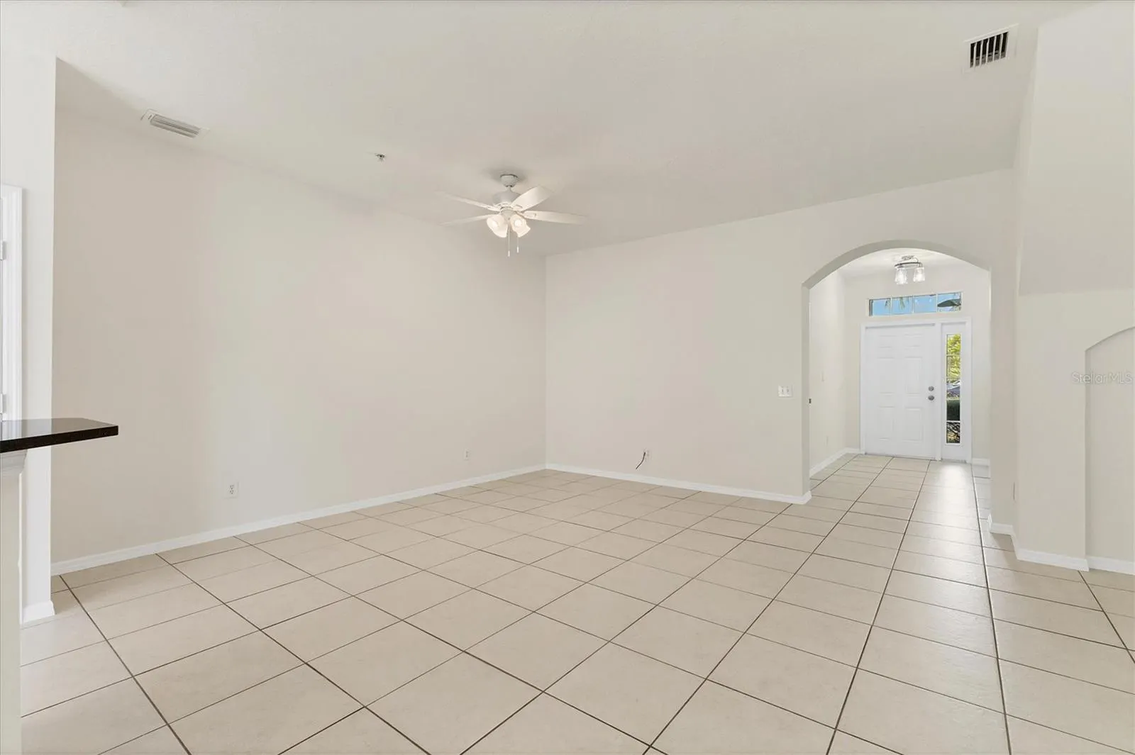 4104 CRABTREE AVE