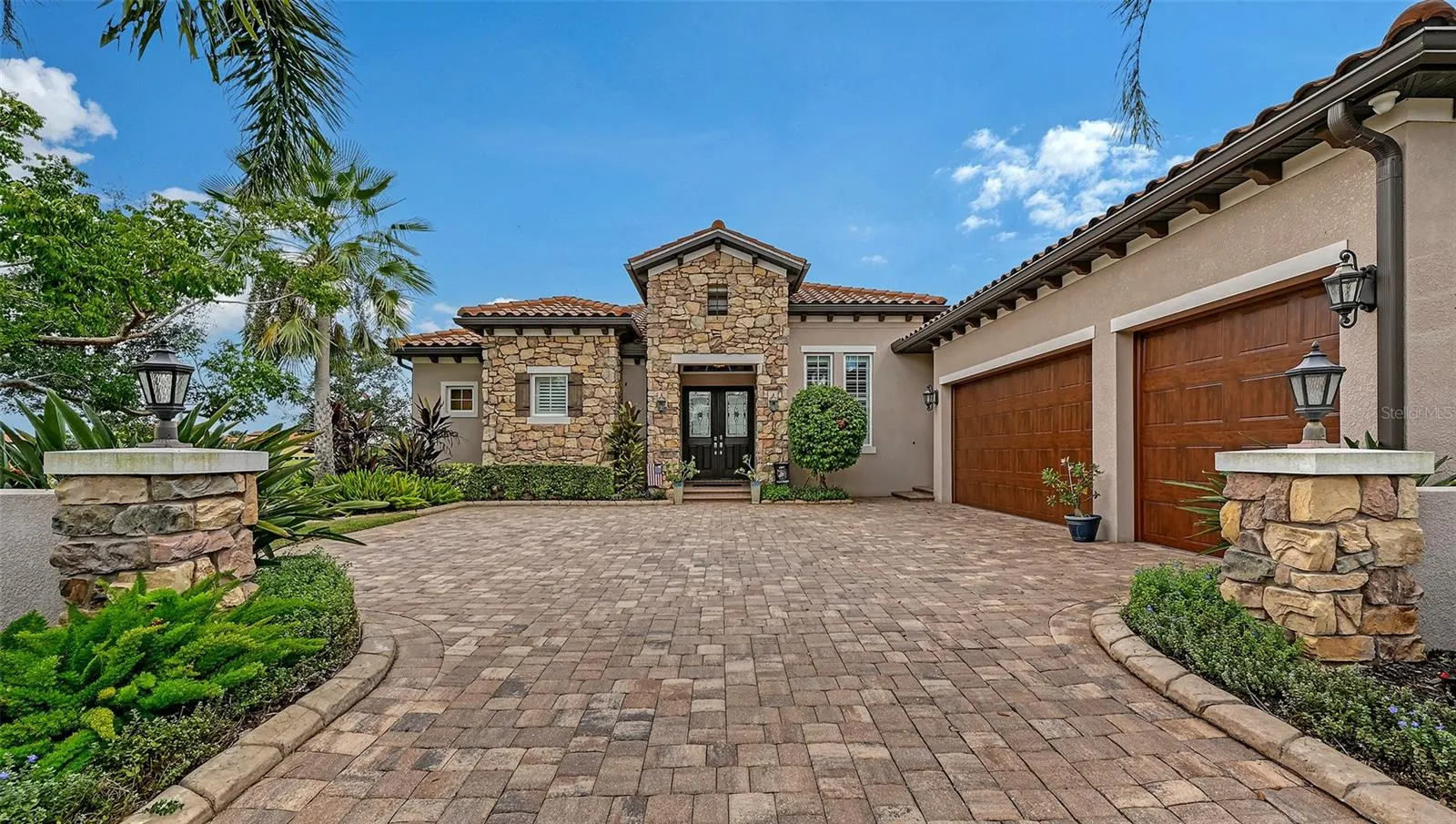 15805 CASTLE PARK TER