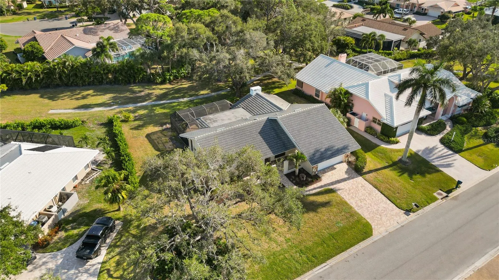 456 YACHT HARBOR DR