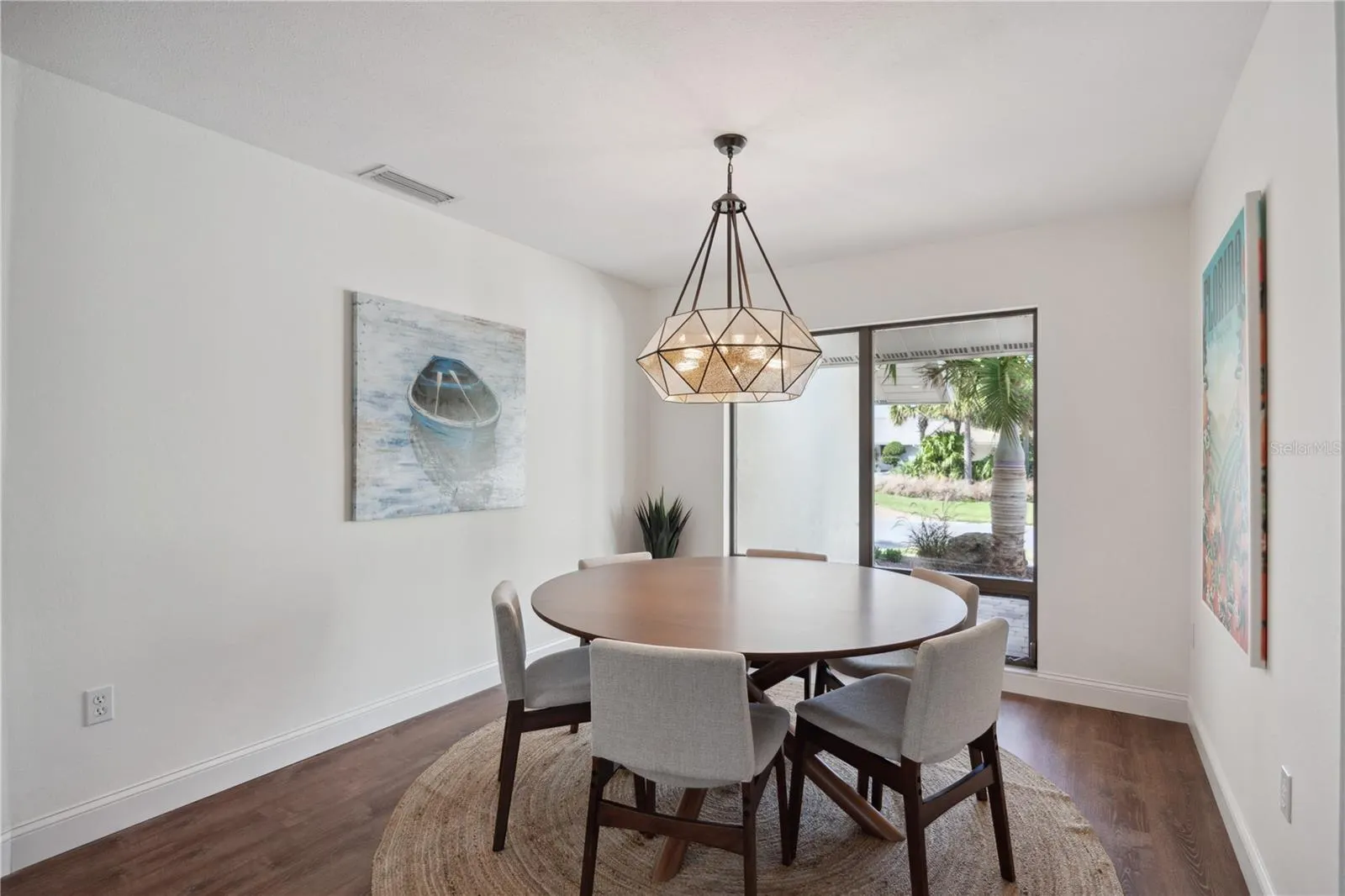 456 YACHT HARBOR DR