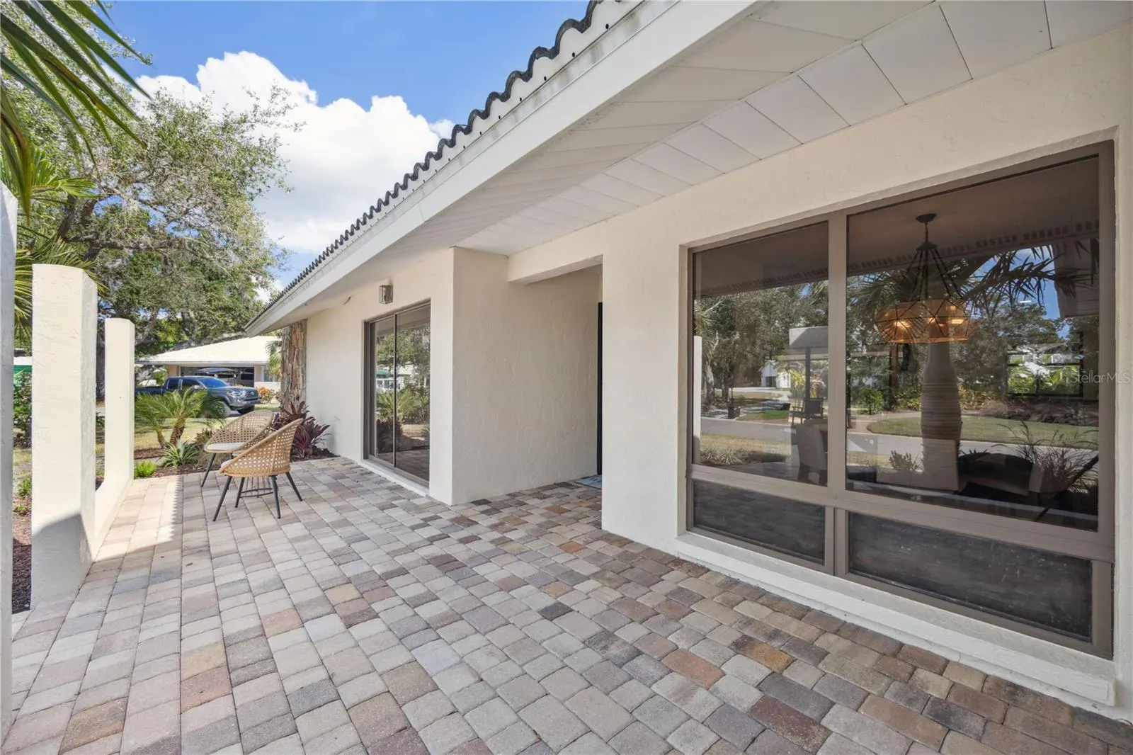 456 YACHT HARBOR DR