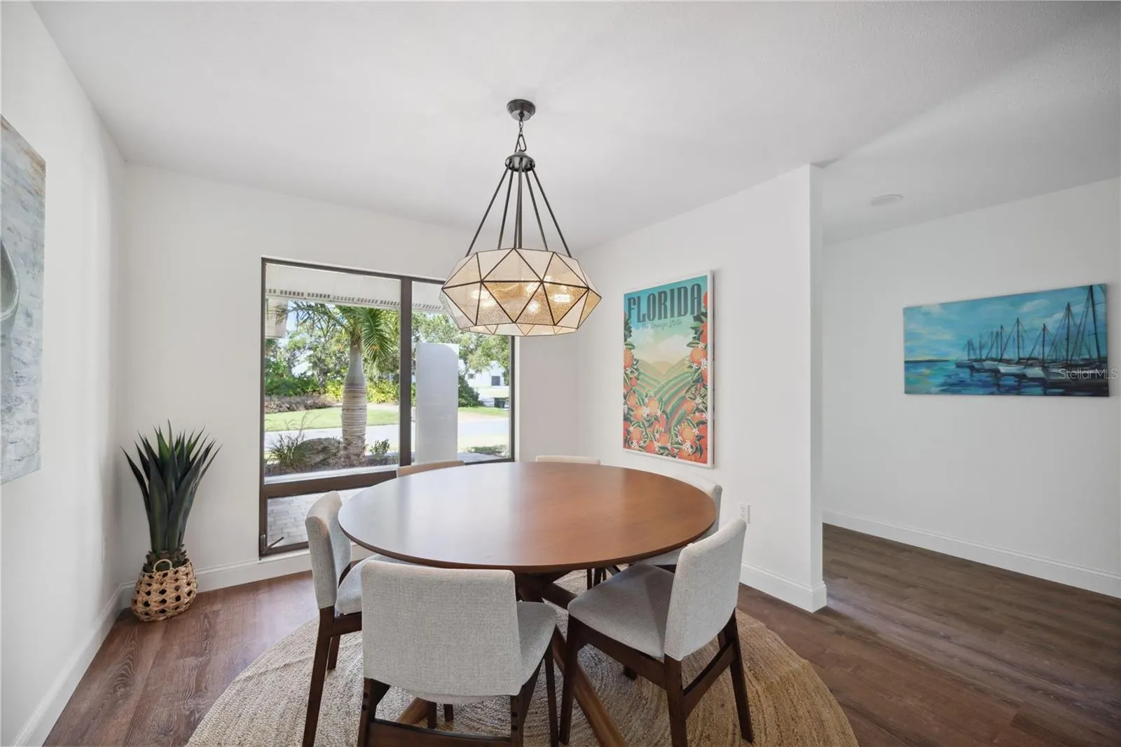 456 YACHT HARBOR DR