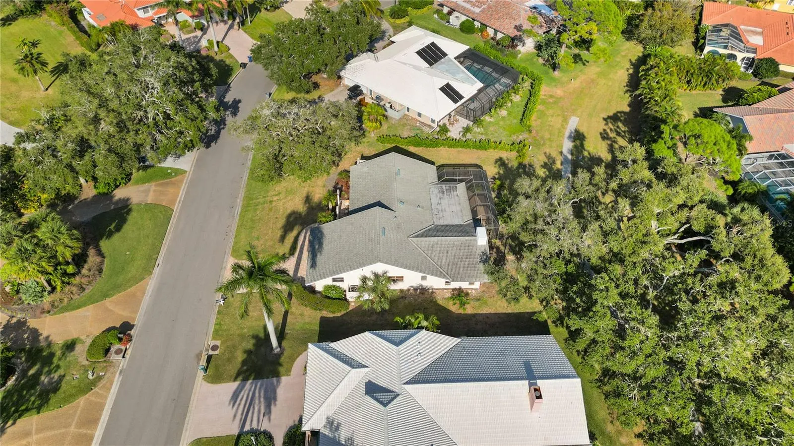 456 YACHT HARBOR DR