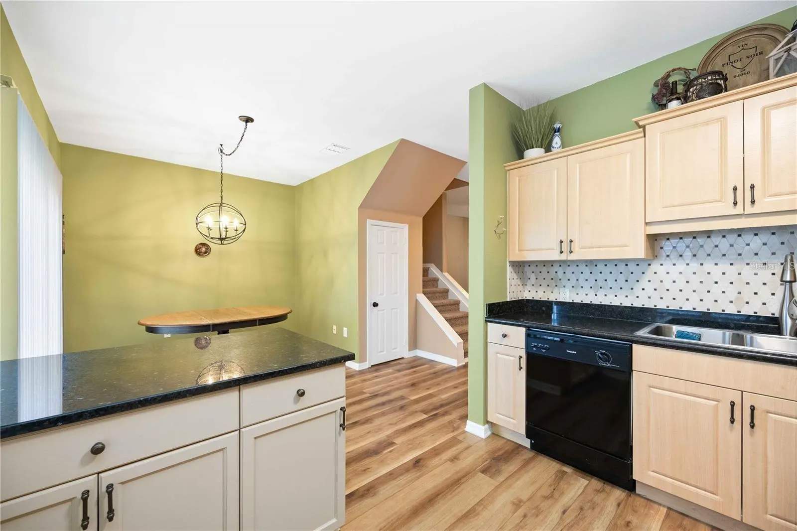 7525 PLANTATION CIR