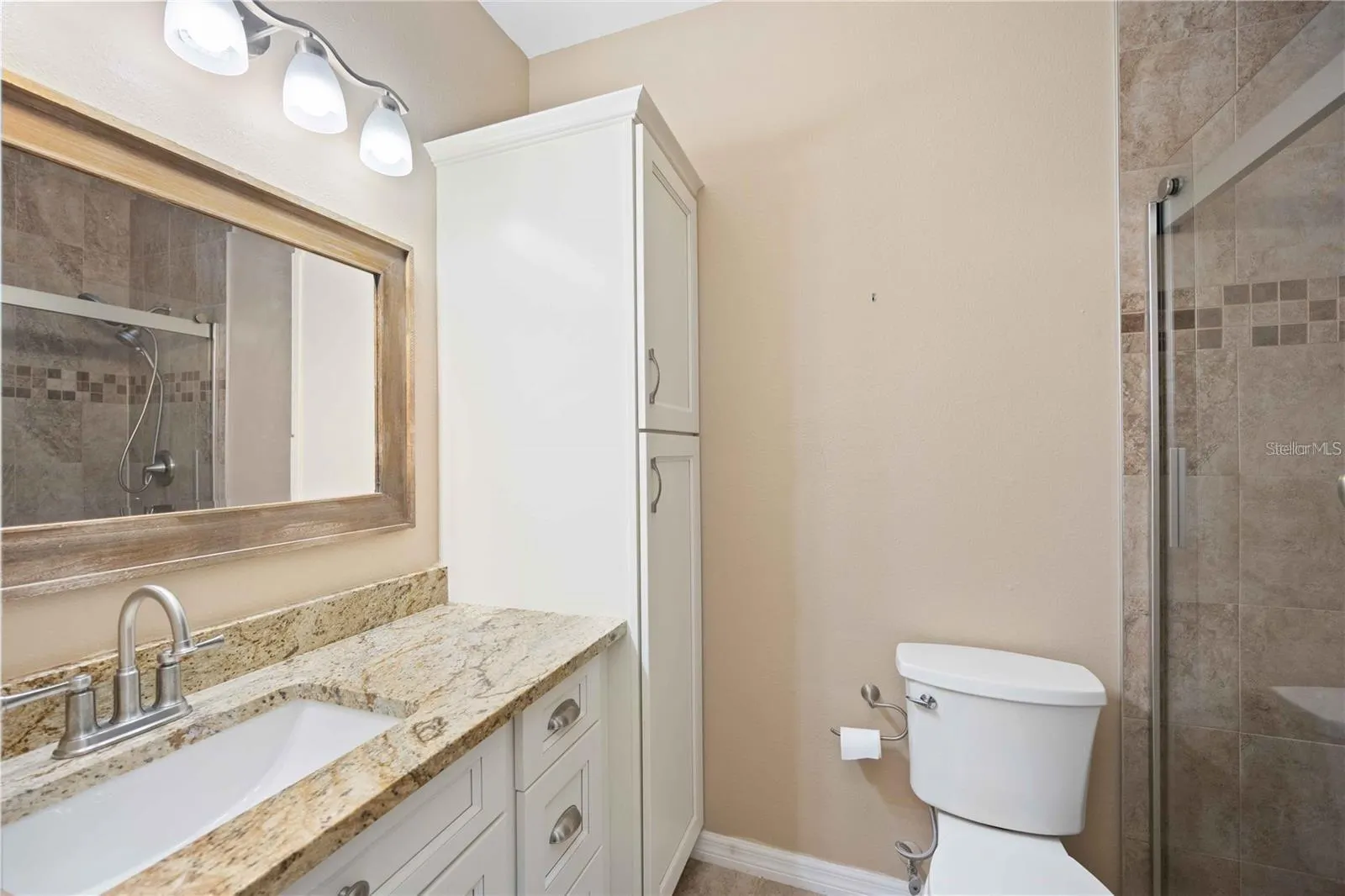 7525 PLANTATION CIR